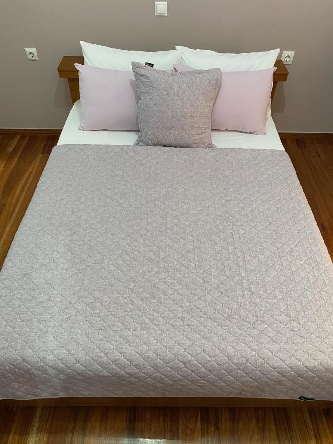 Jo'S House Apartment นาฟปาคตอส ภายนอก รูปภาพ